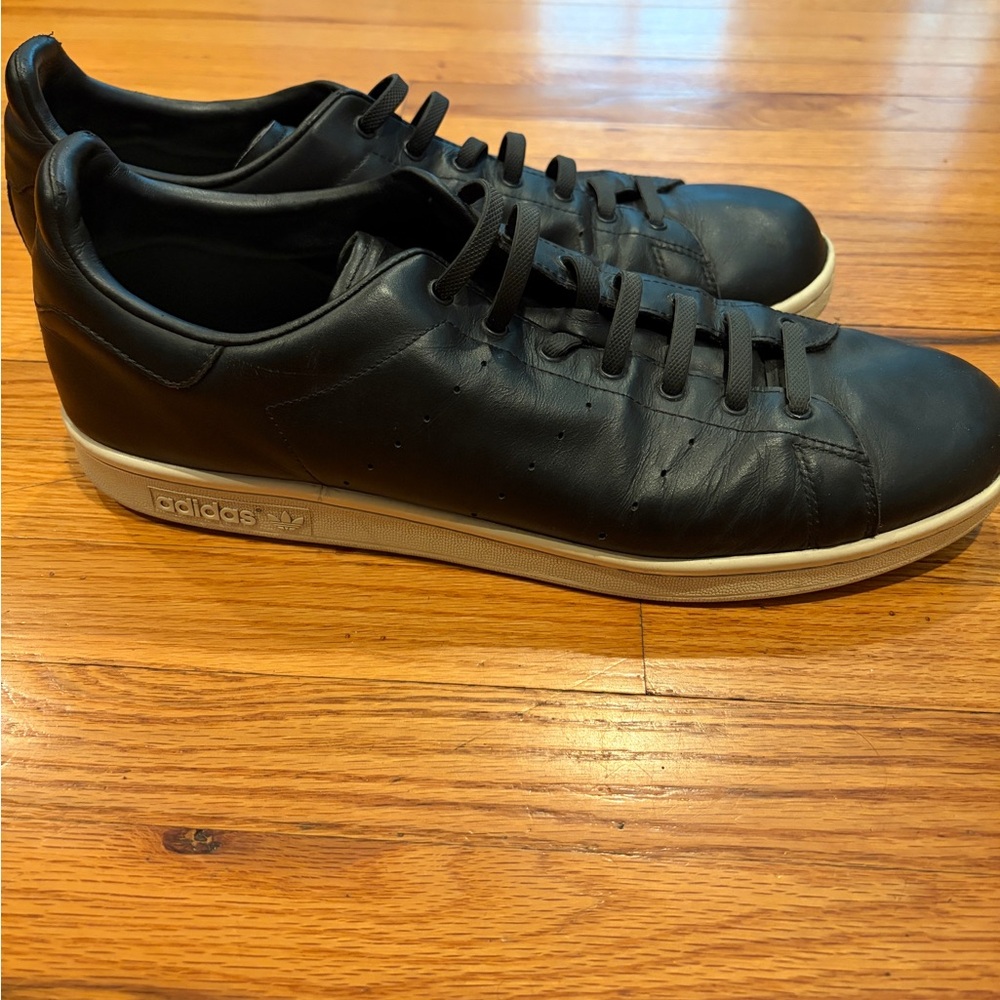 Adidas Men's Black Leather Sneakers